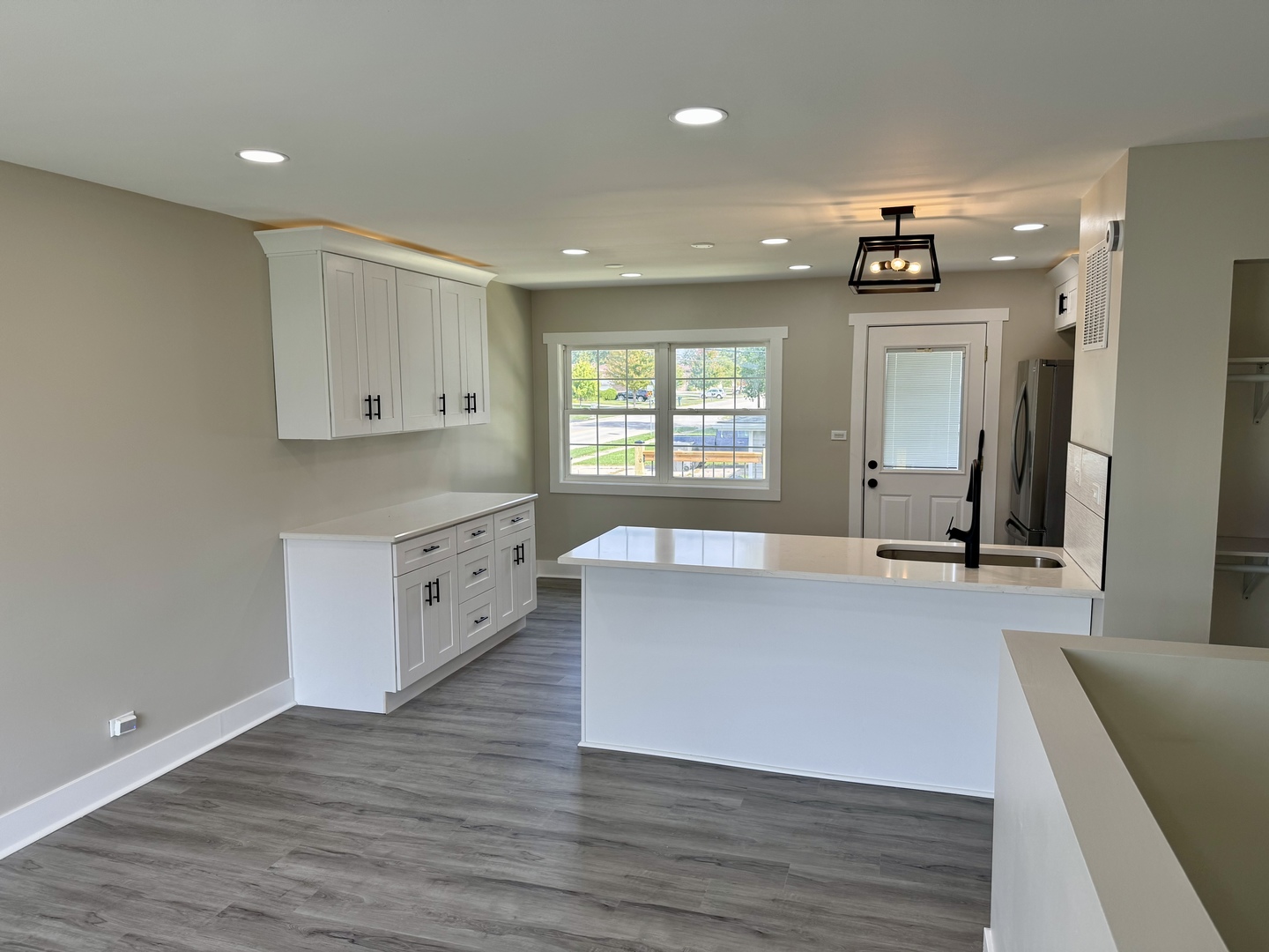 16701 Highview Avenue