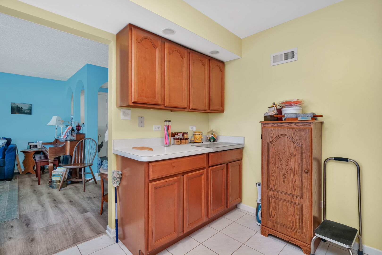 15712 86th Avenue Unit: 117