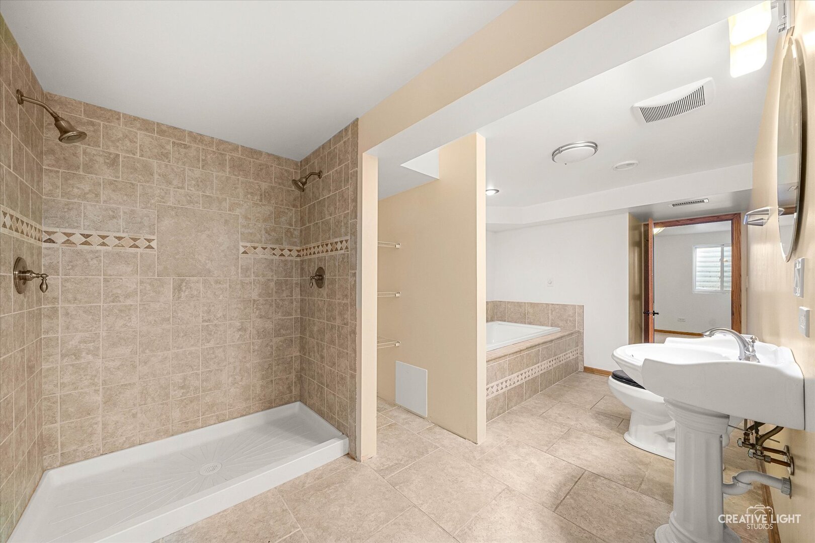 1308 Glenridge Court