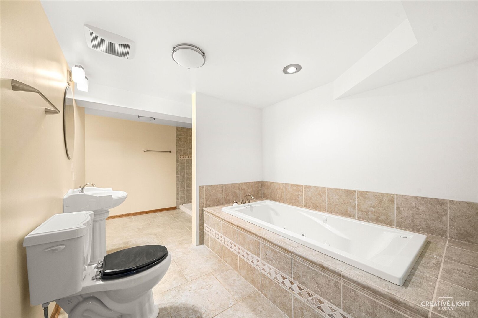 1308 Glenridge Court