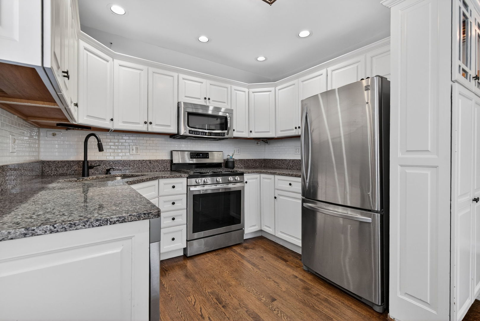 10950 S Homan Avenue