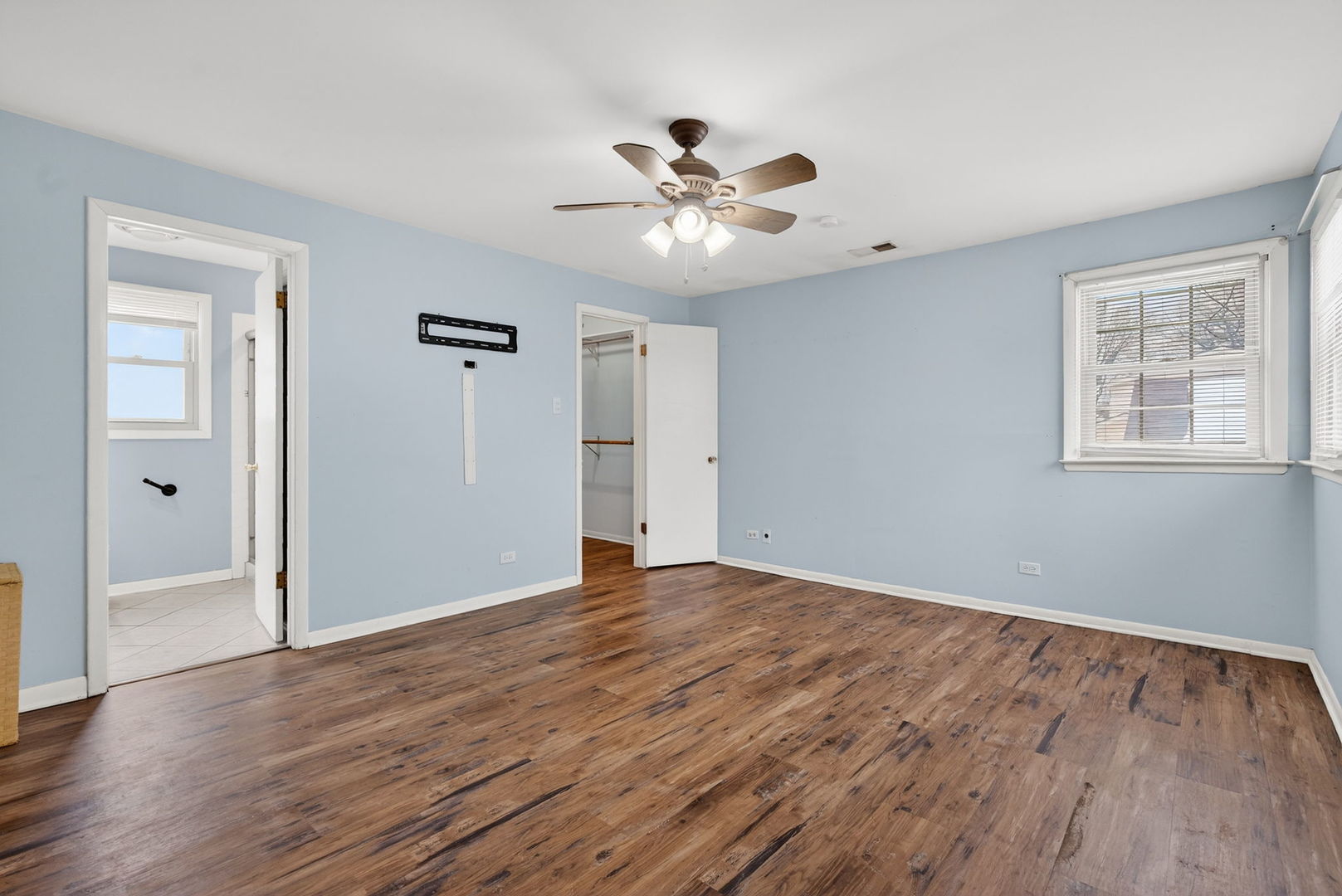 10950 S Homan Avenue