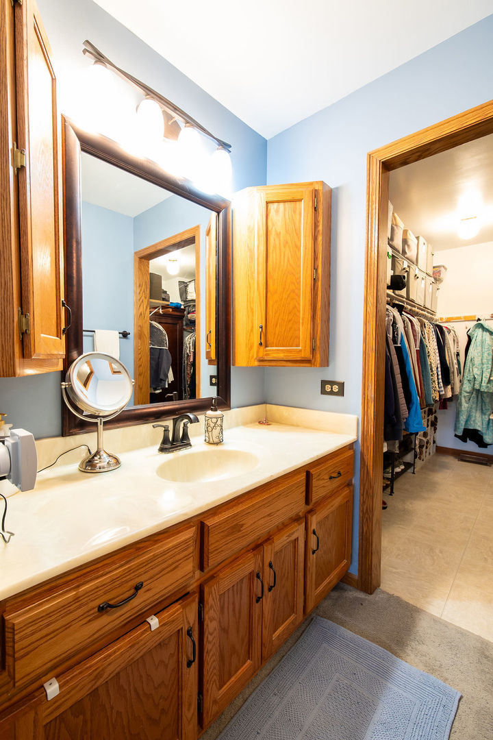 802 Eagle Creek Road