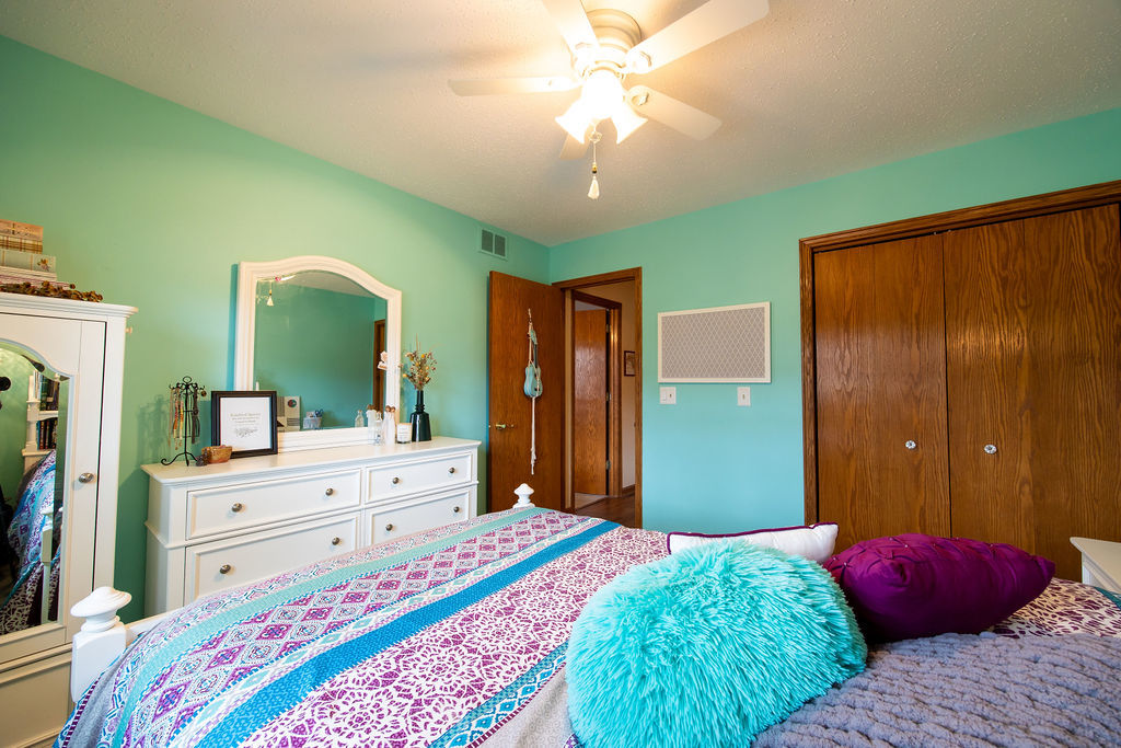 802 Eagle Creek Road