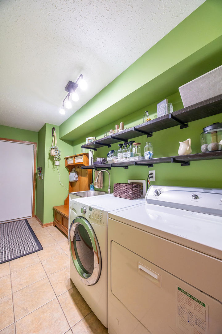 802 Eagle Creek Road