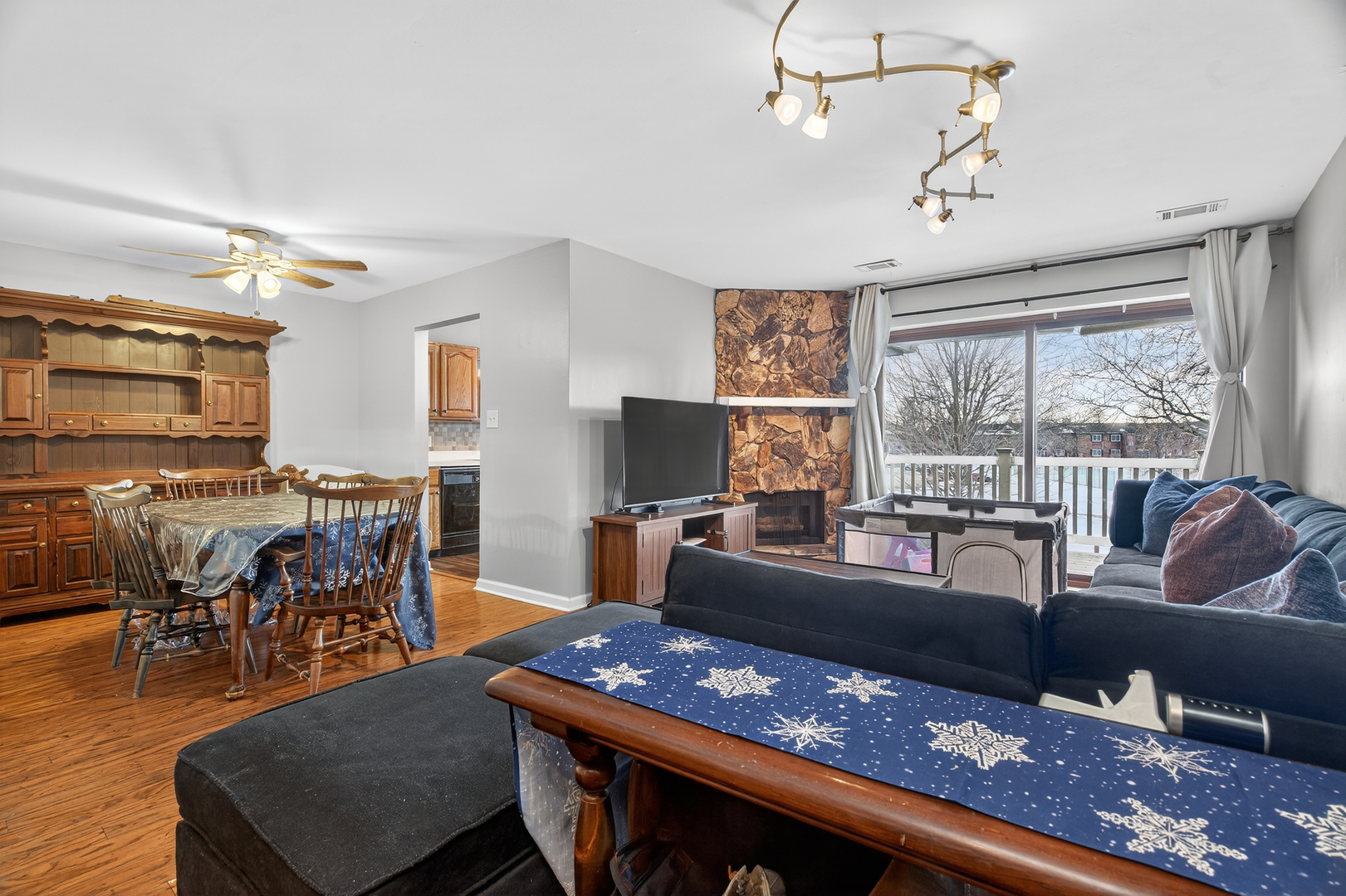 6755 180th Street Unit: 6