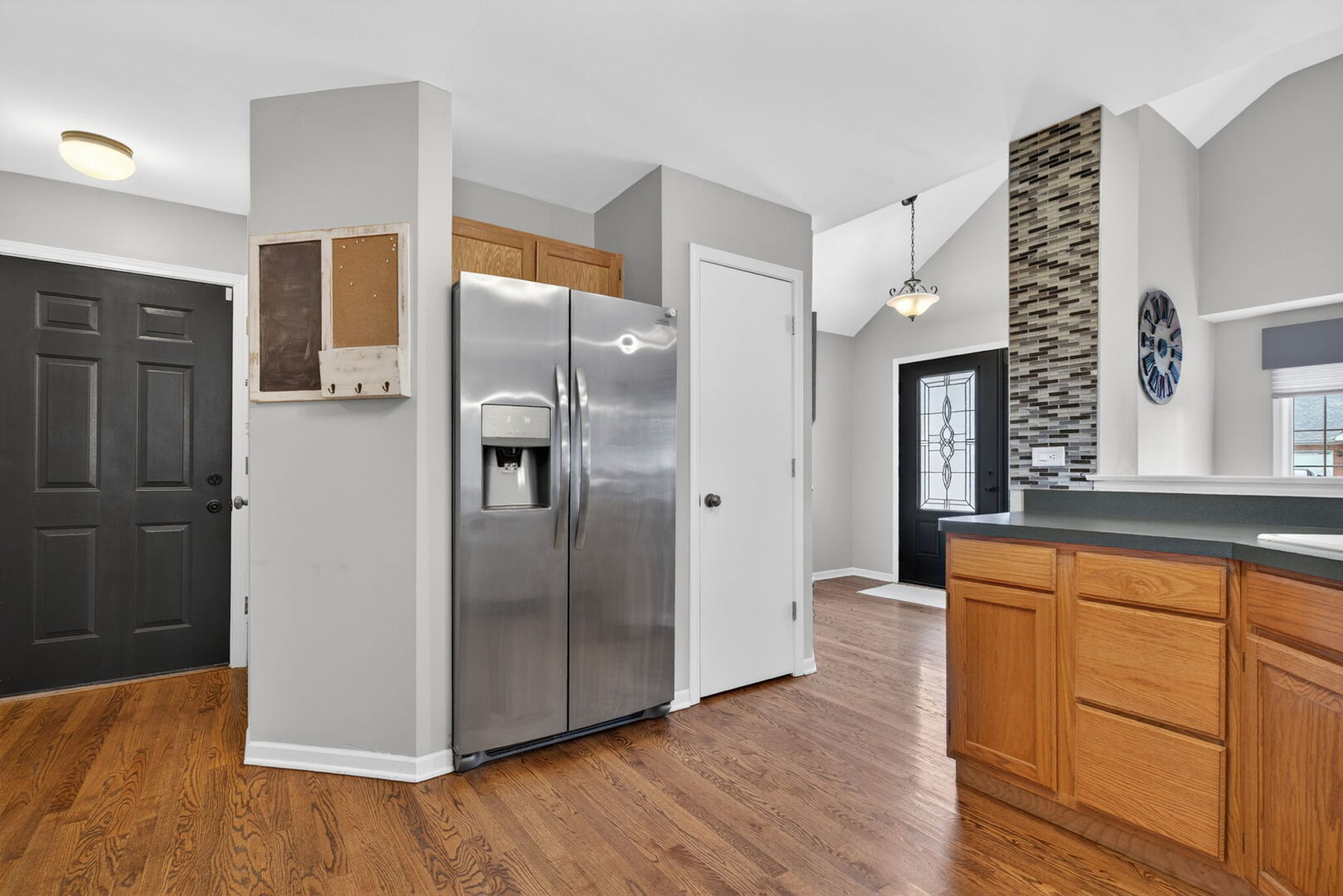 882 Wilshire Lane