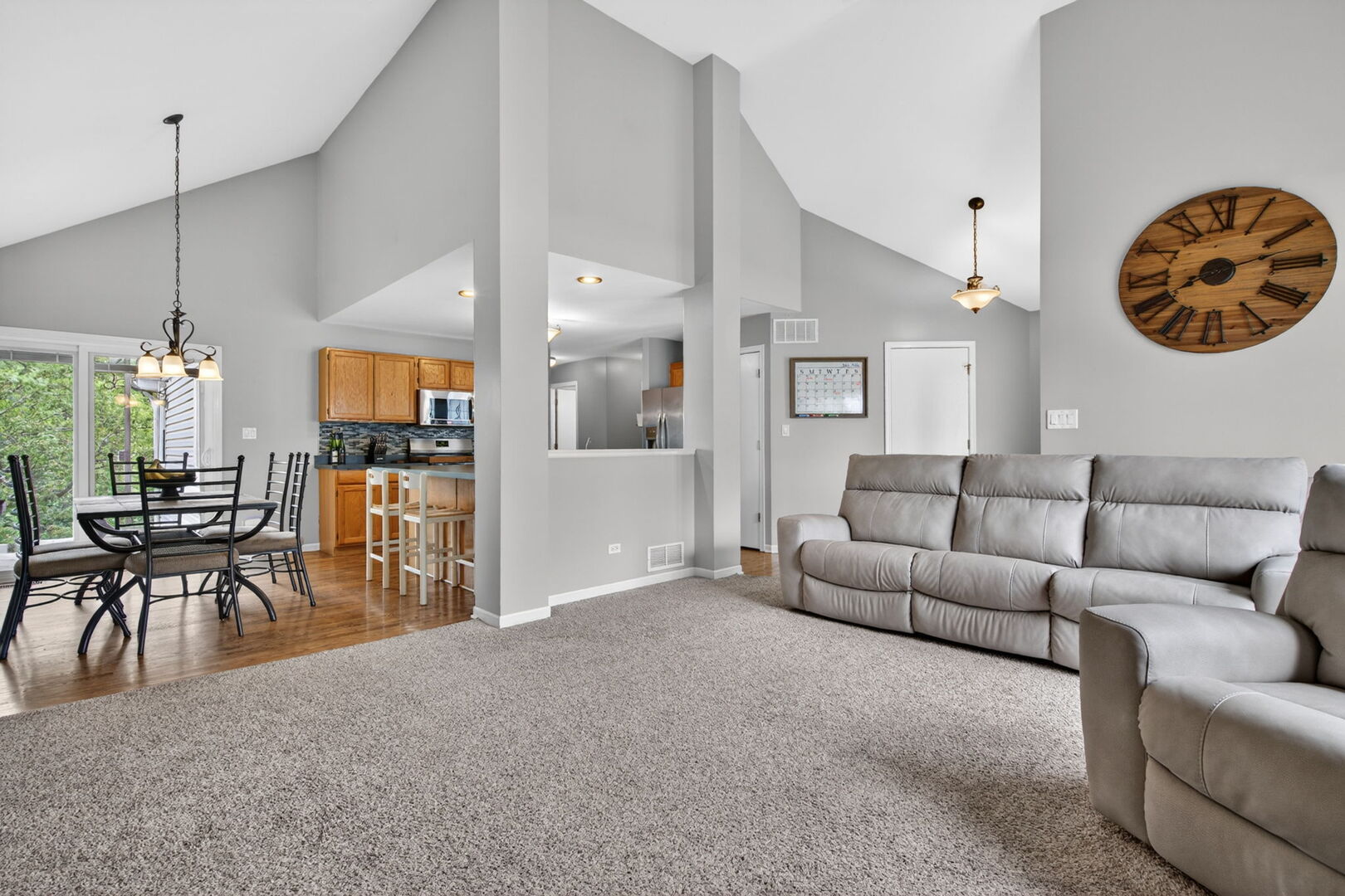 882 Wilshire Lane