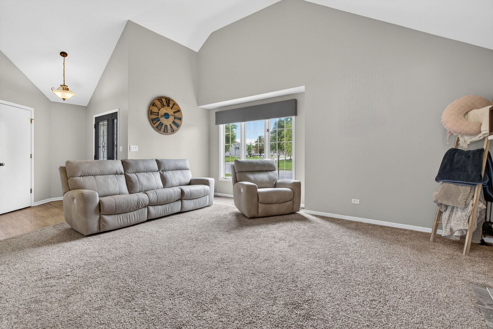882 Wilshire Lane