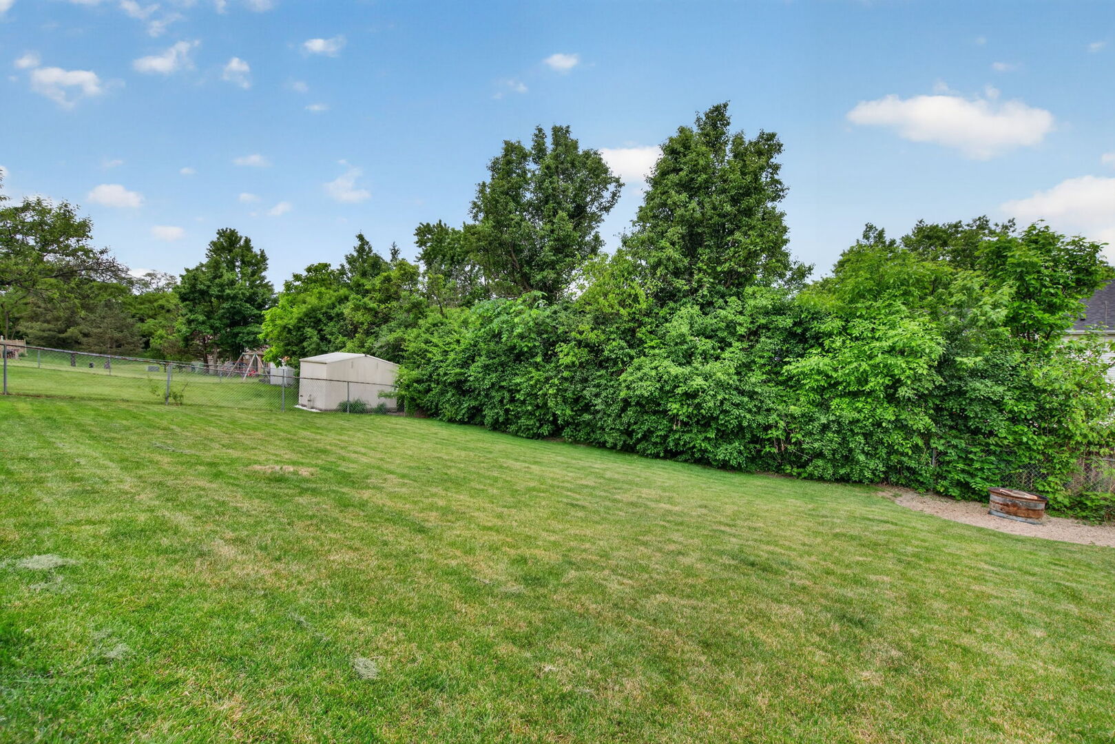 882 Wilshire Lane