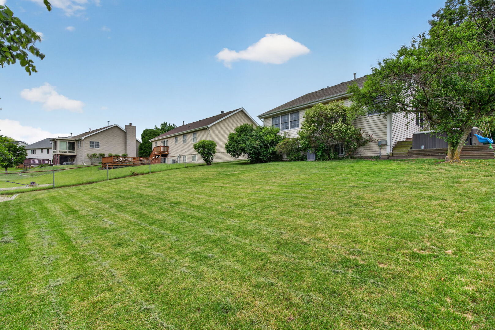 882 Wilshire Lane