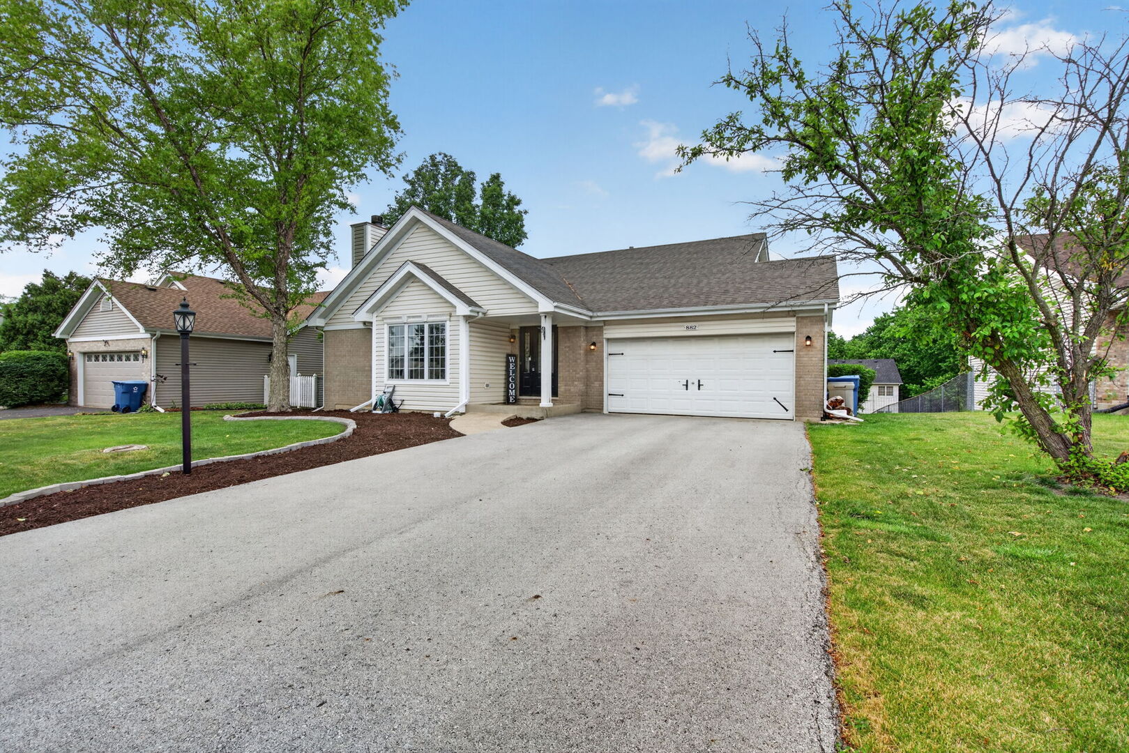 882 Wilshire Lane