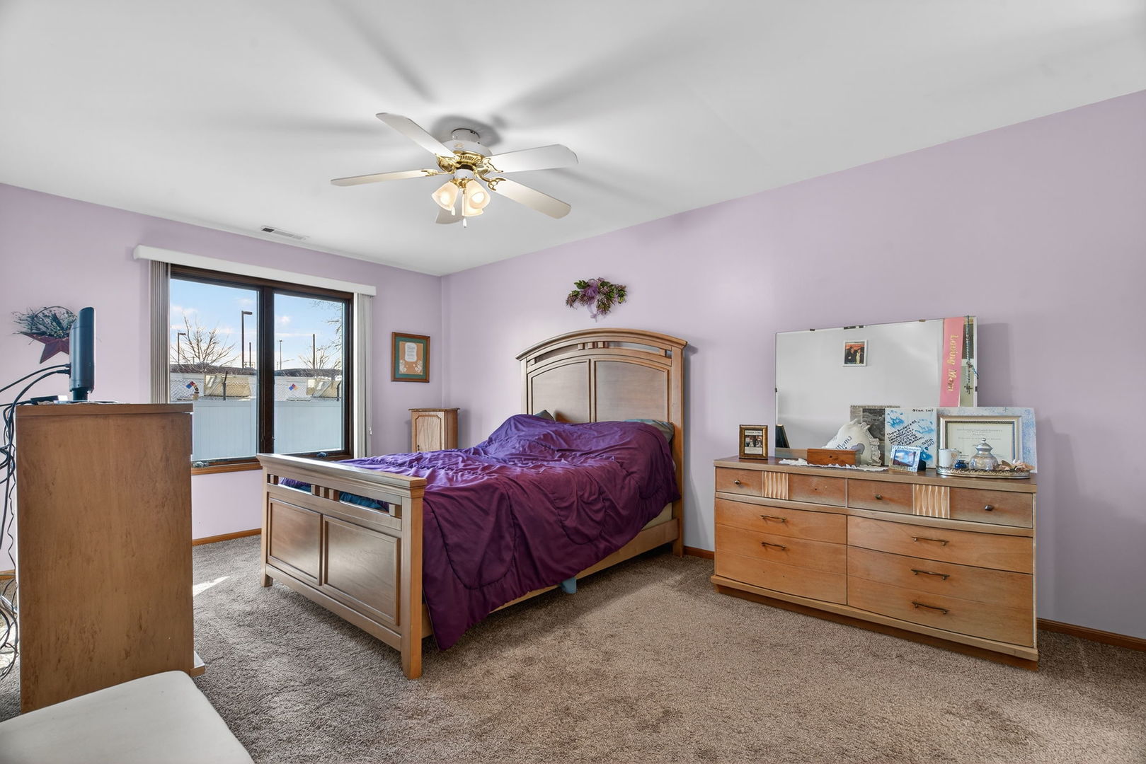 2700 Eagle Drive Unit: 2700