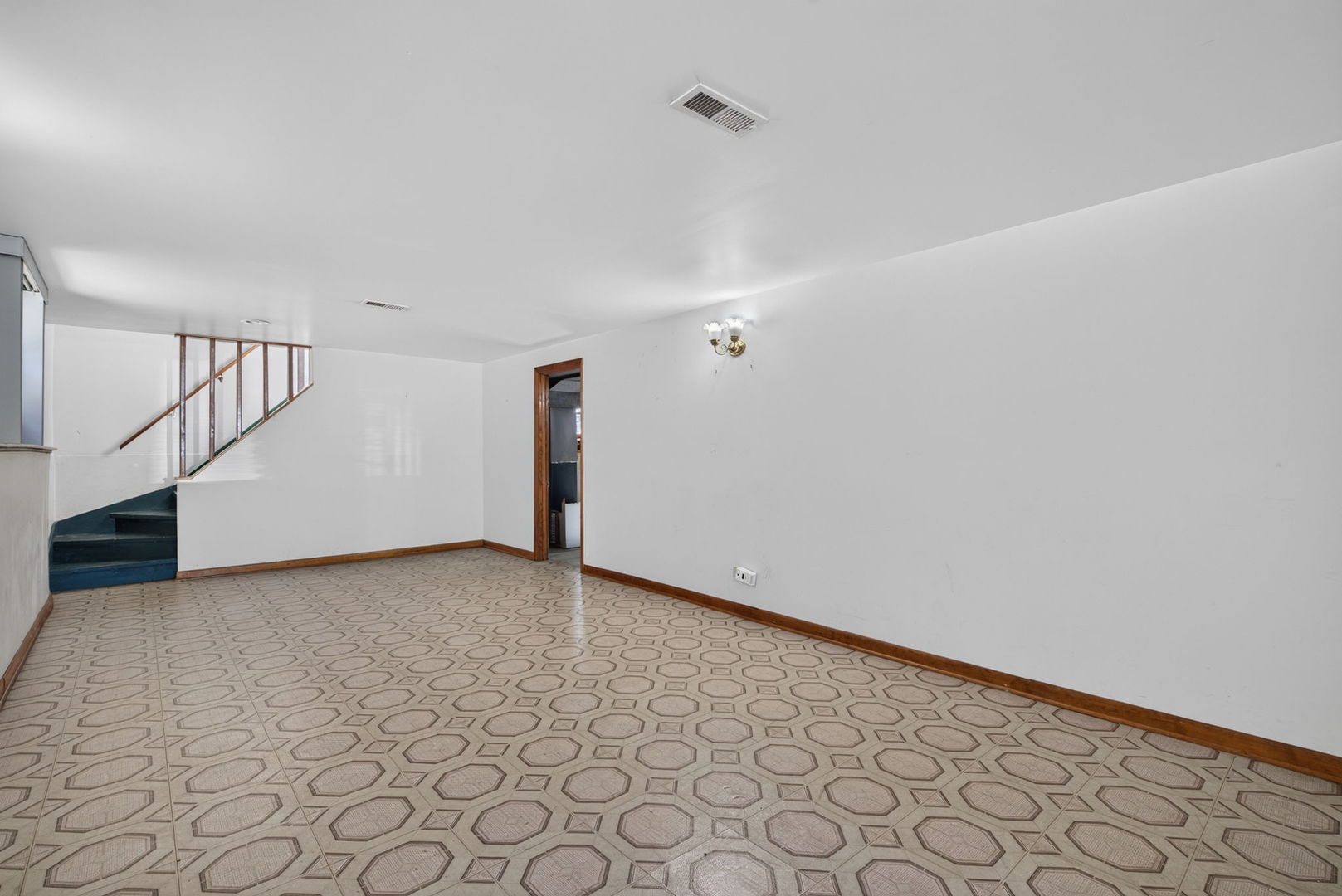 2829 W 101st Street