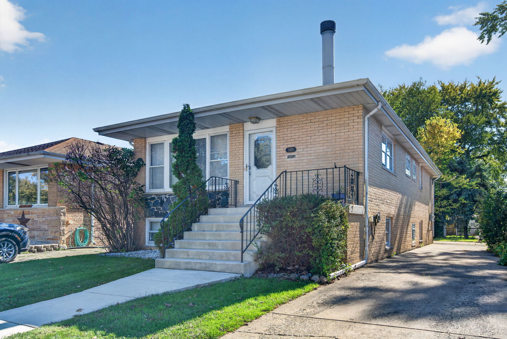 2829 W 101st Street