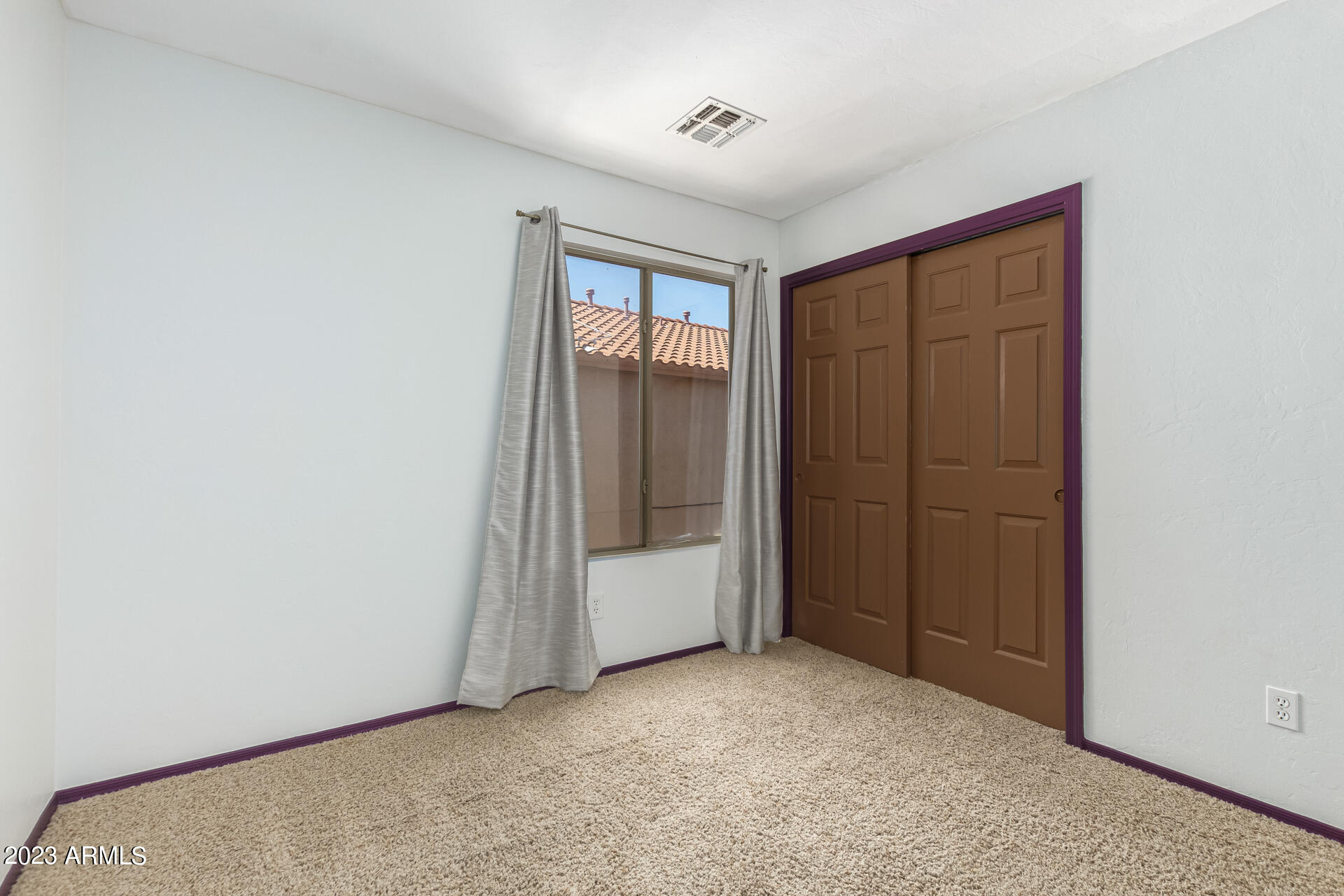 8691 N AHWATUKEE Way