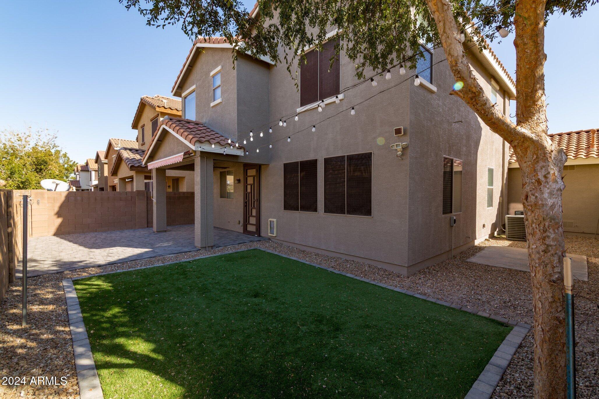 2066 S MARTINGALE Road