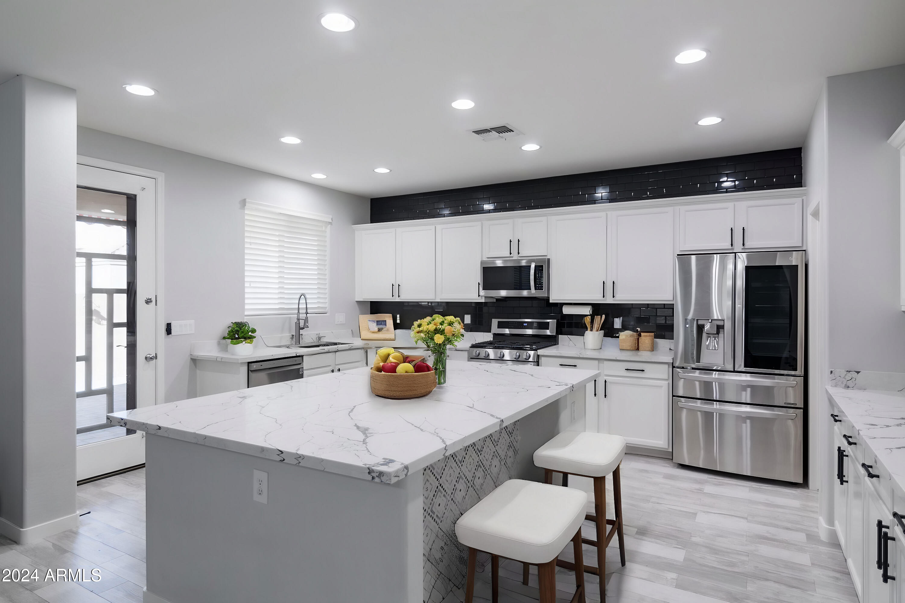 2066 S MARTINGALE Road