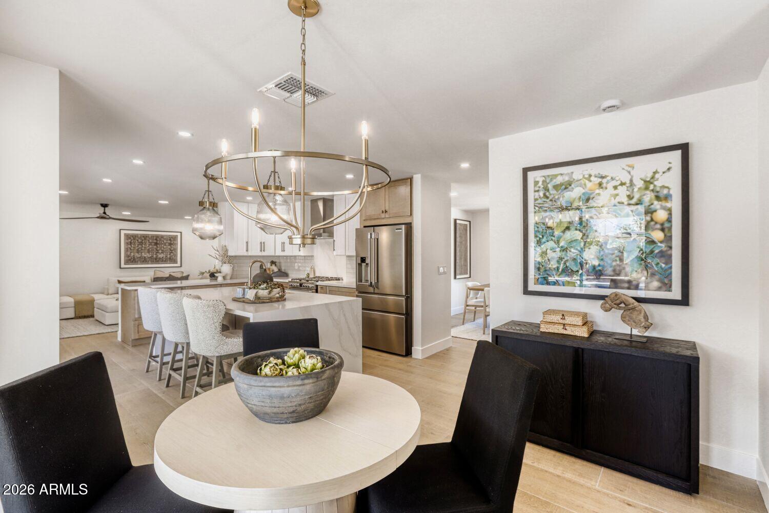 8590 E Via De Dorado