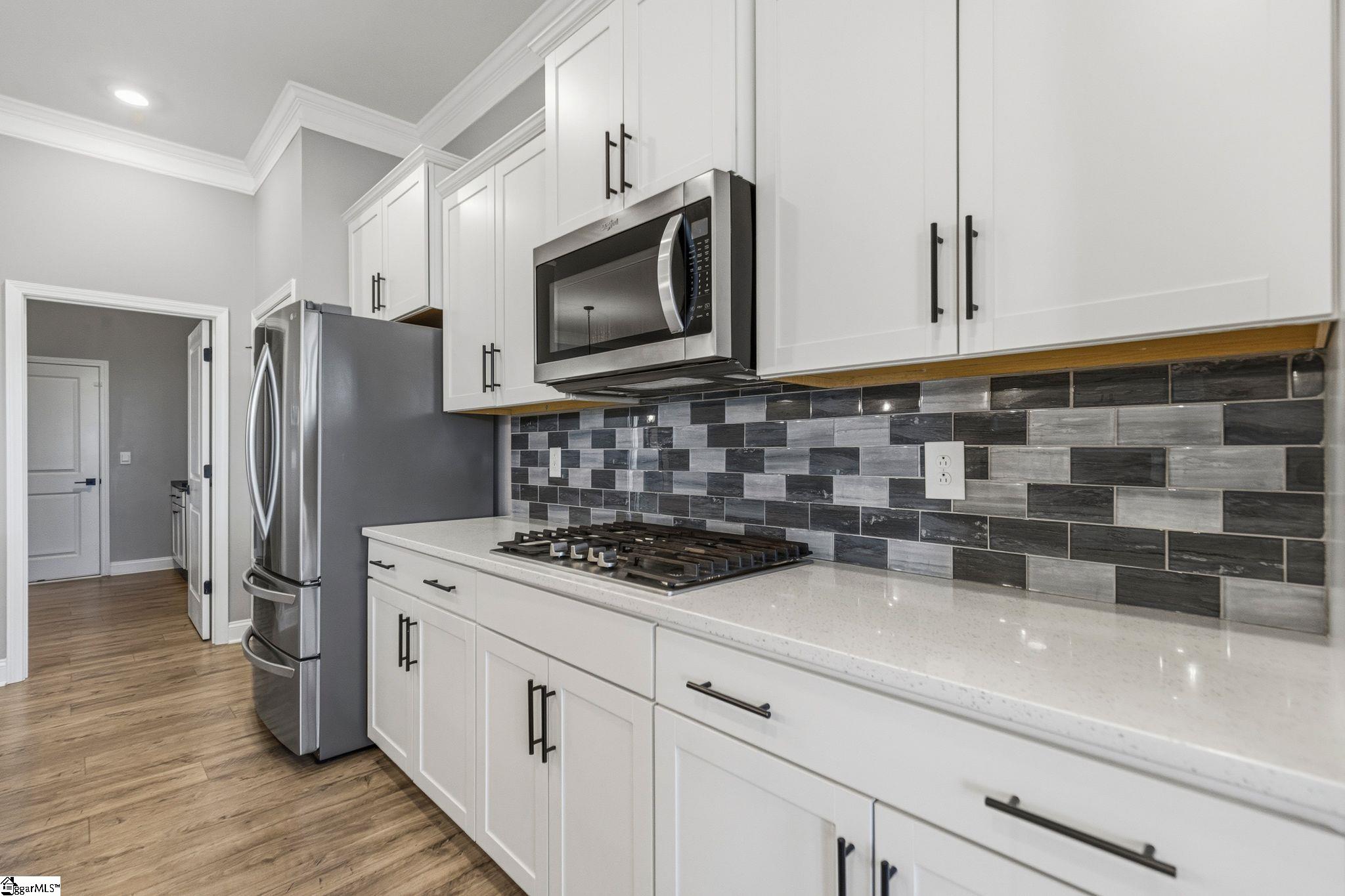 24 Daybreak Place