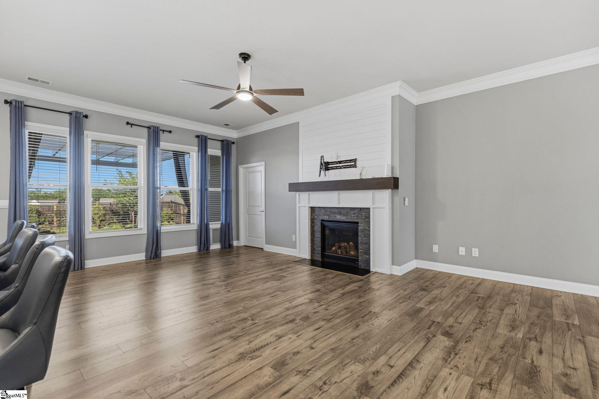 24 Daybreak Place