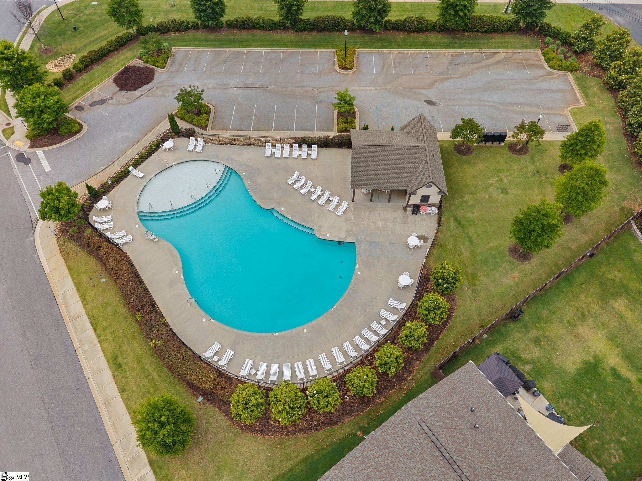 24 Daybreak Place