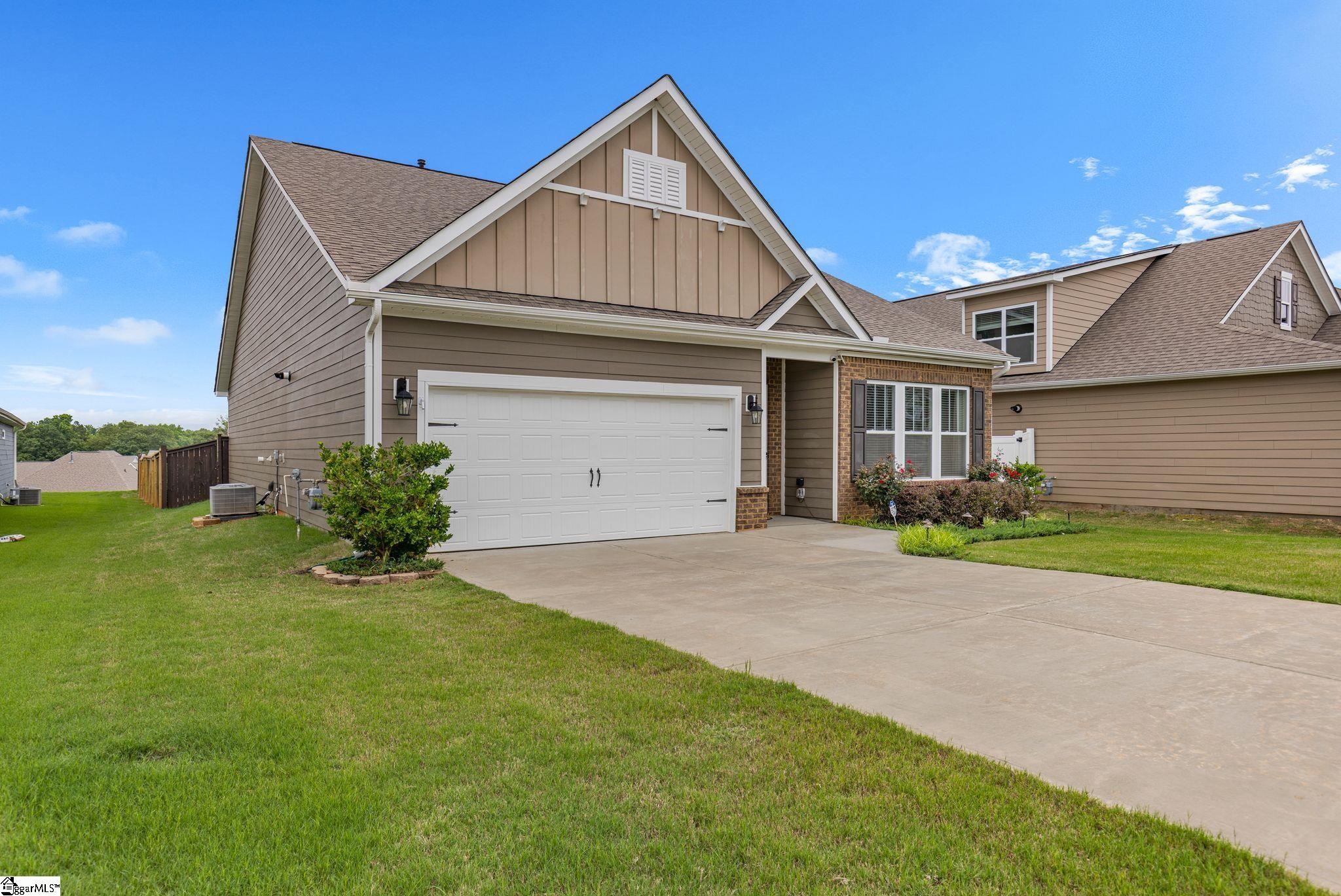24 Daybreak Place