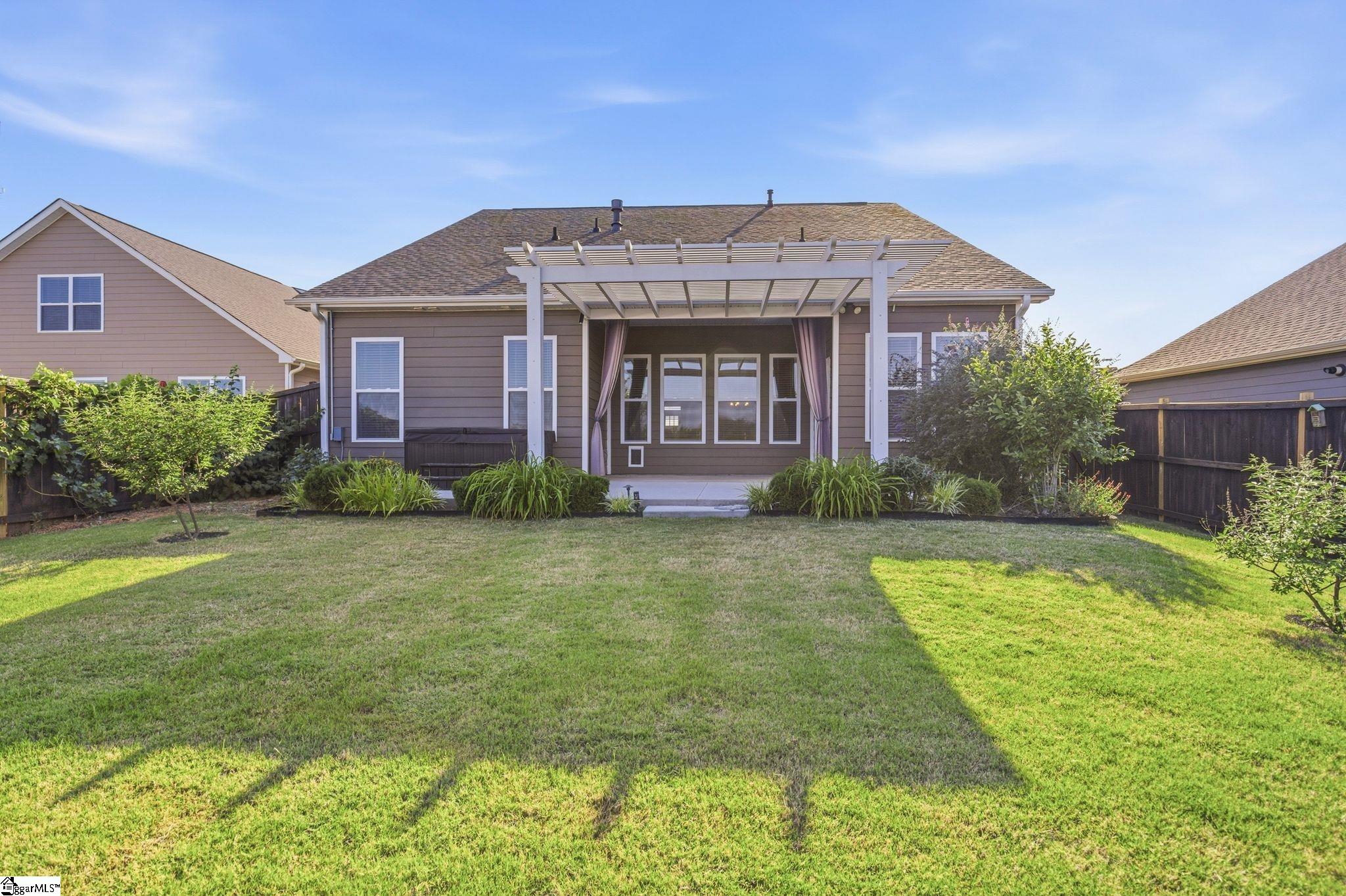 24 Daybreak Place