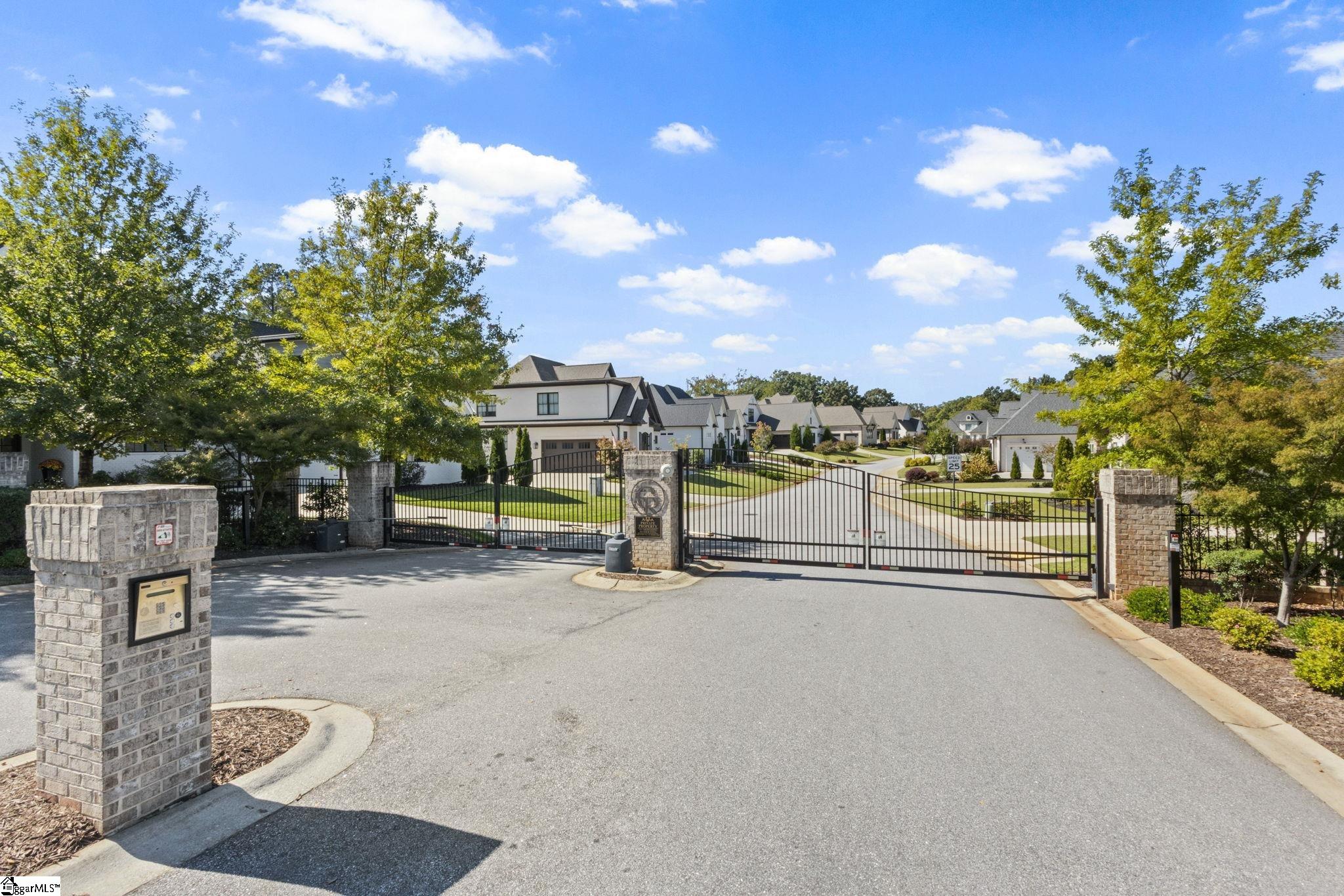 116 Fernbank Court