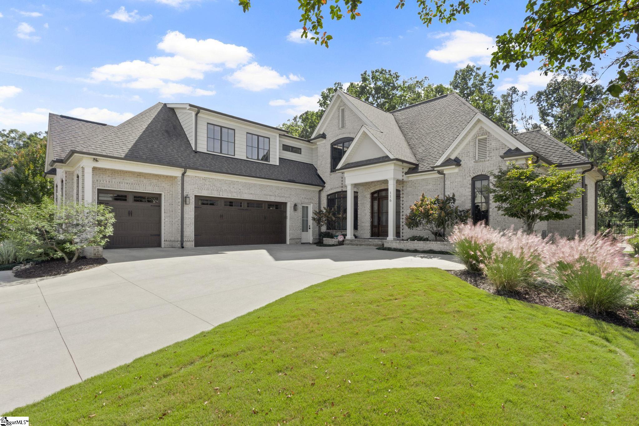 116 Fernbank Court
