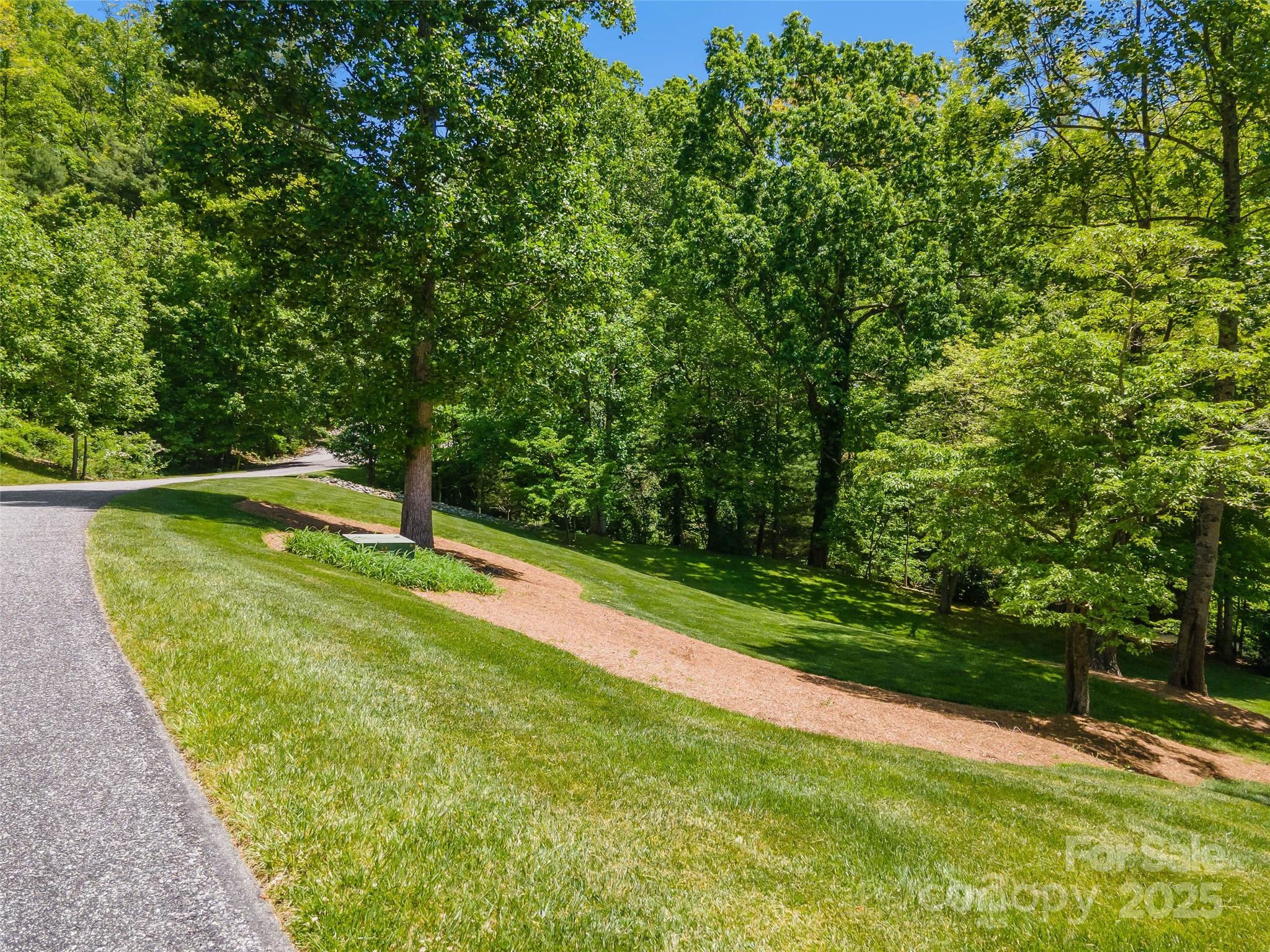 98 Flameleaf Lane