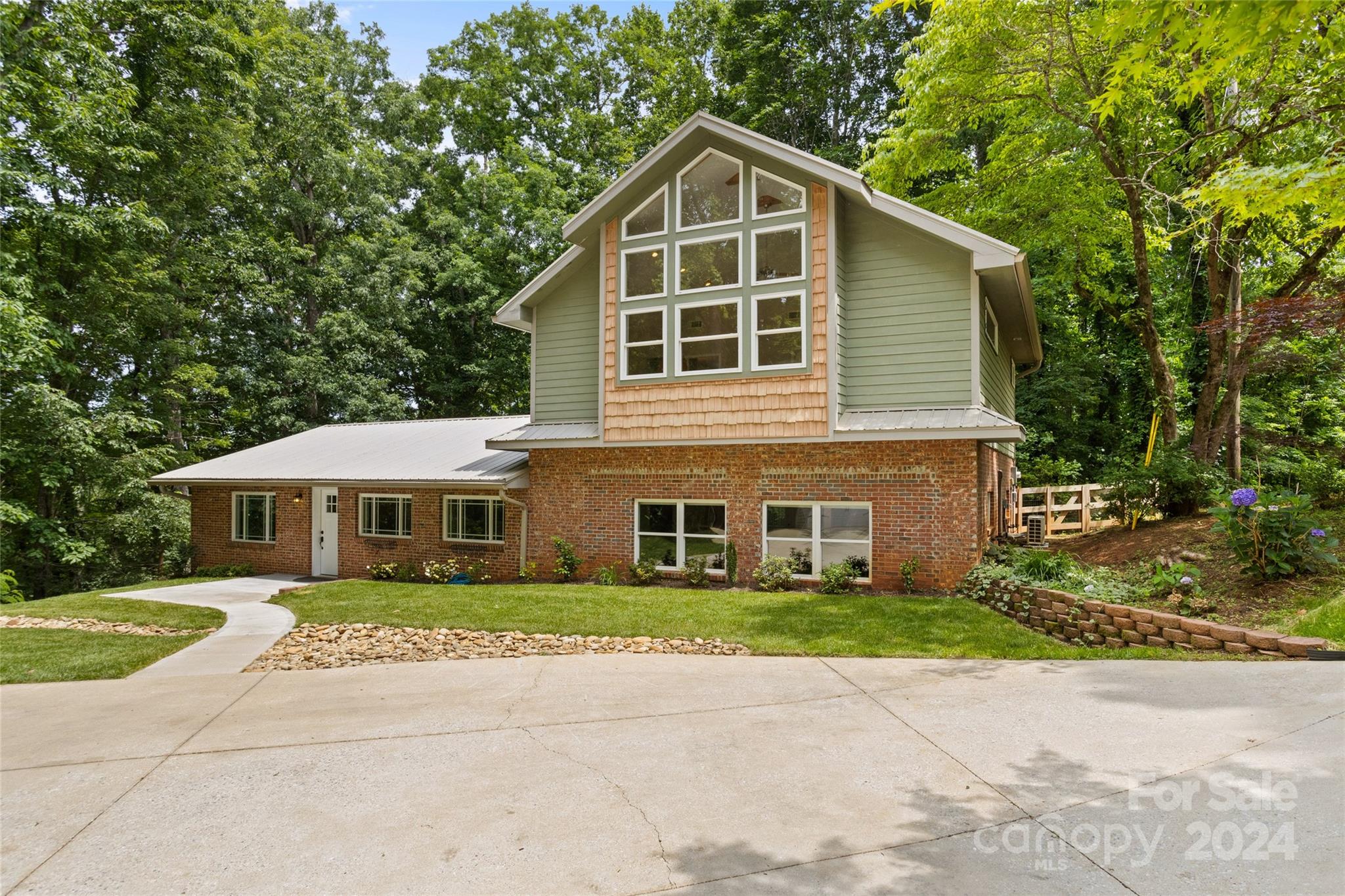 81 Thermal Hill Lane
