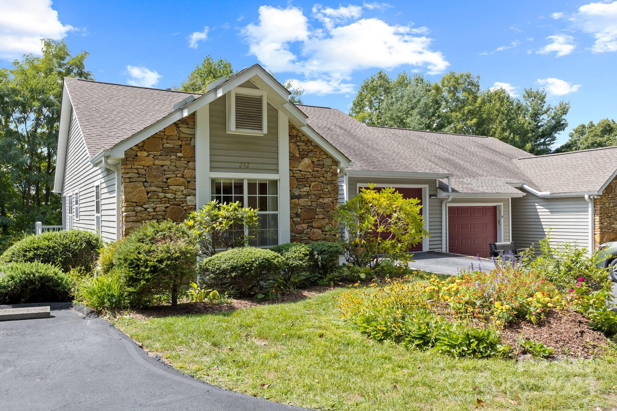 242 Laurel Park Place