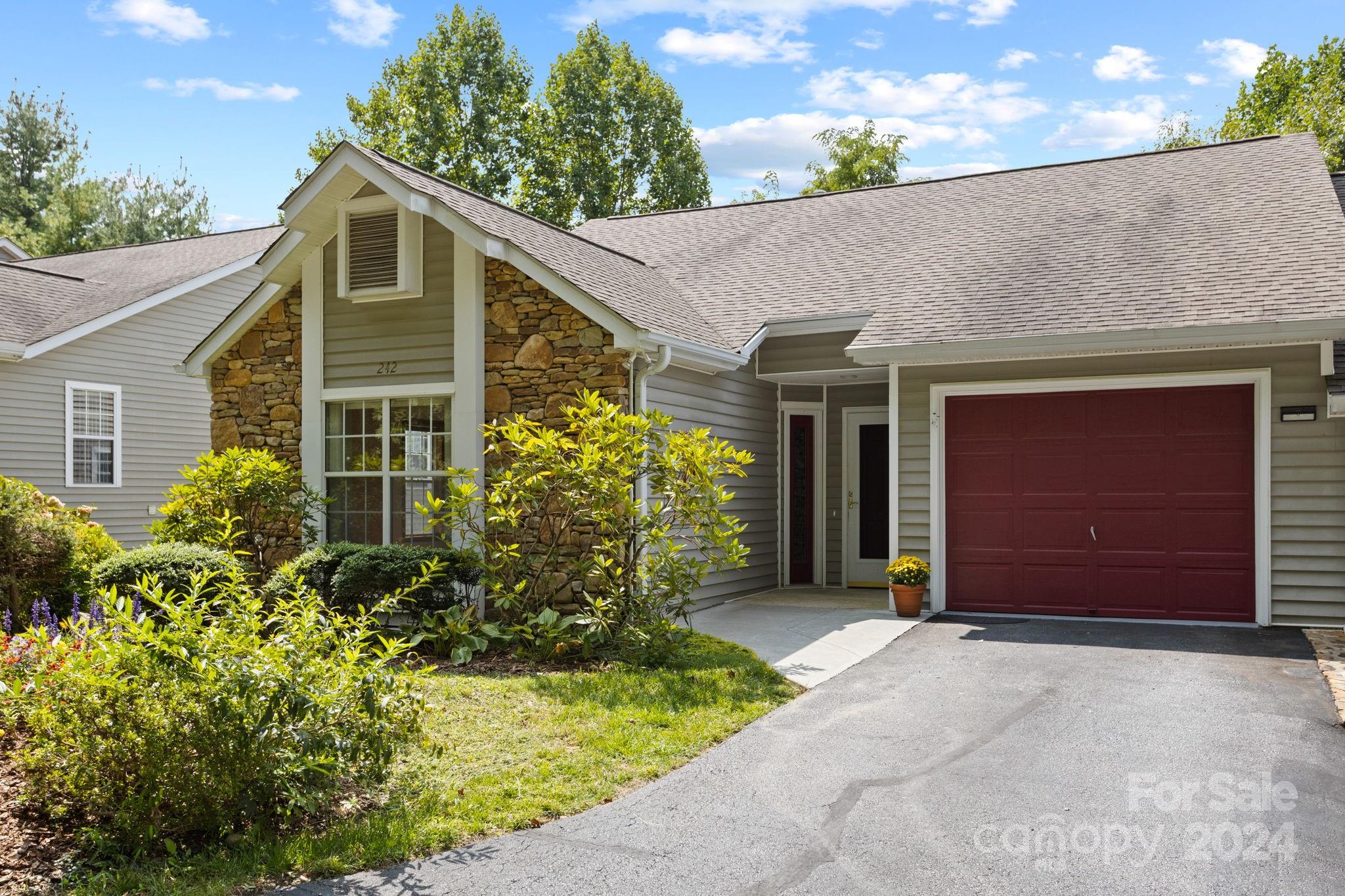 242 Laurel Park Place