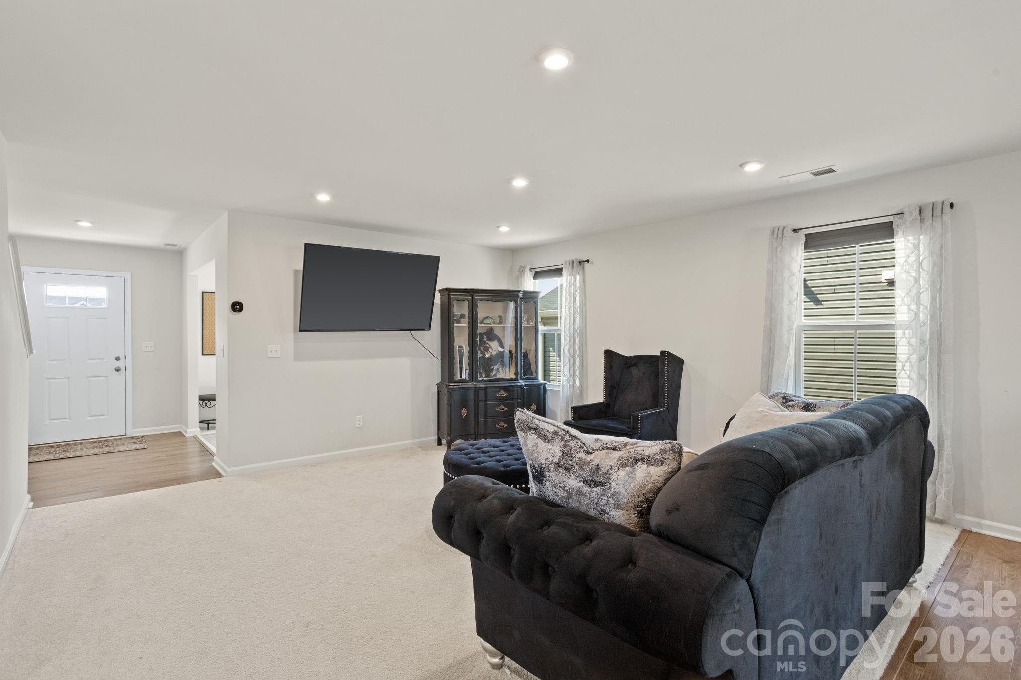 244 Ingram Court