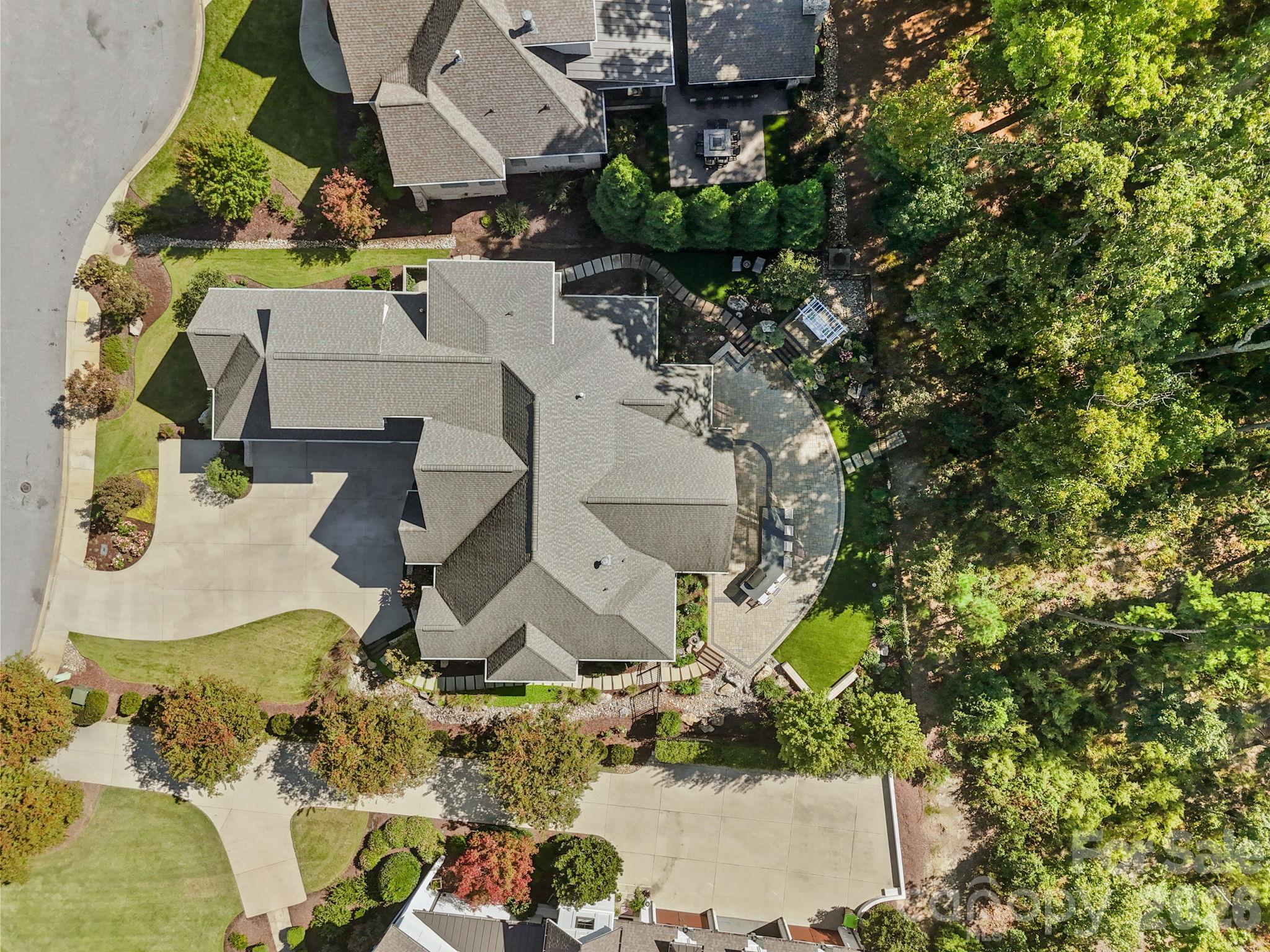 116 Fernbank Court