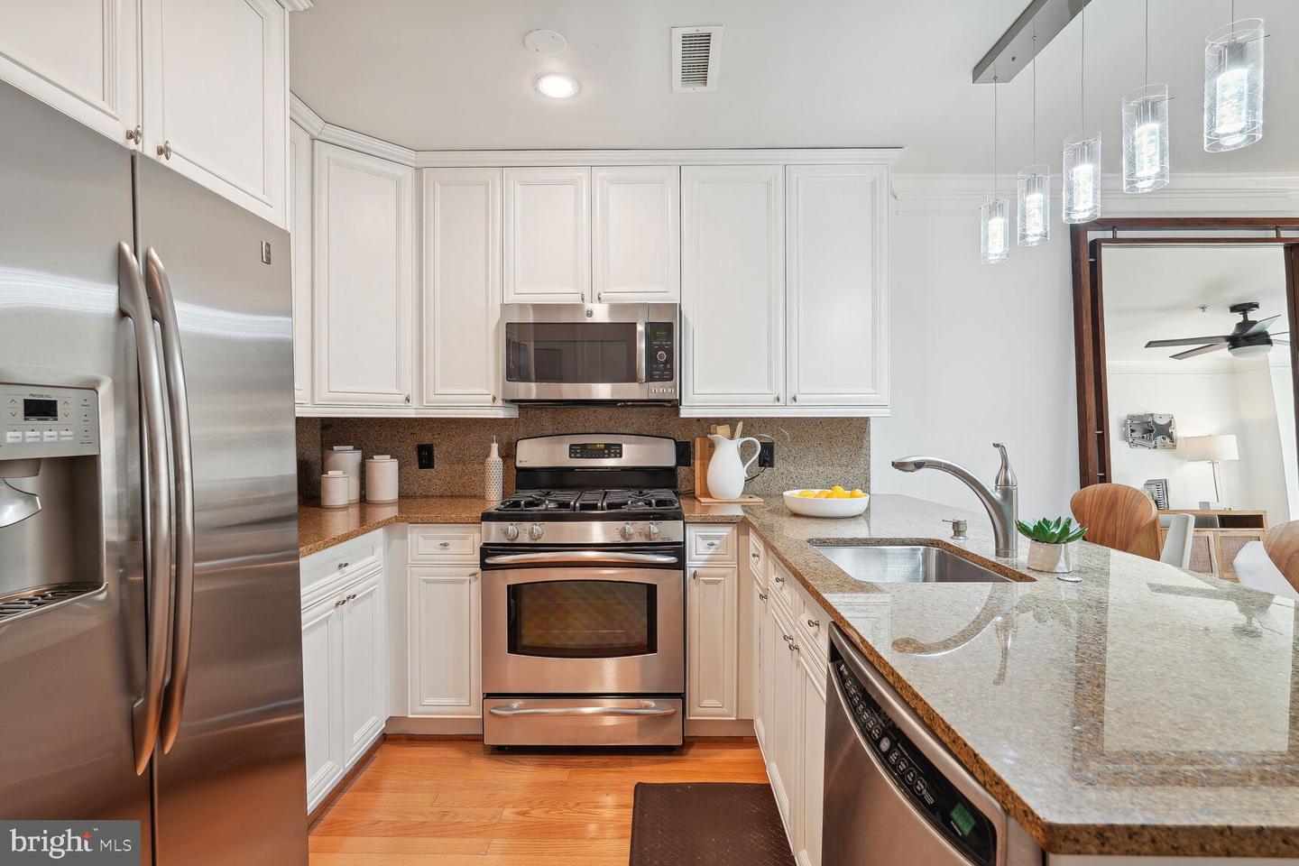 1210 R St NW #B15