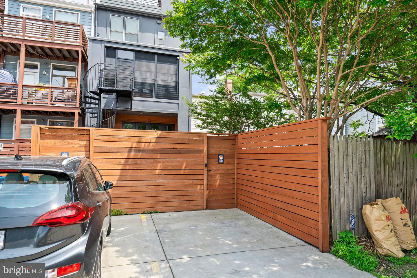 3610 Park Pl NW #1