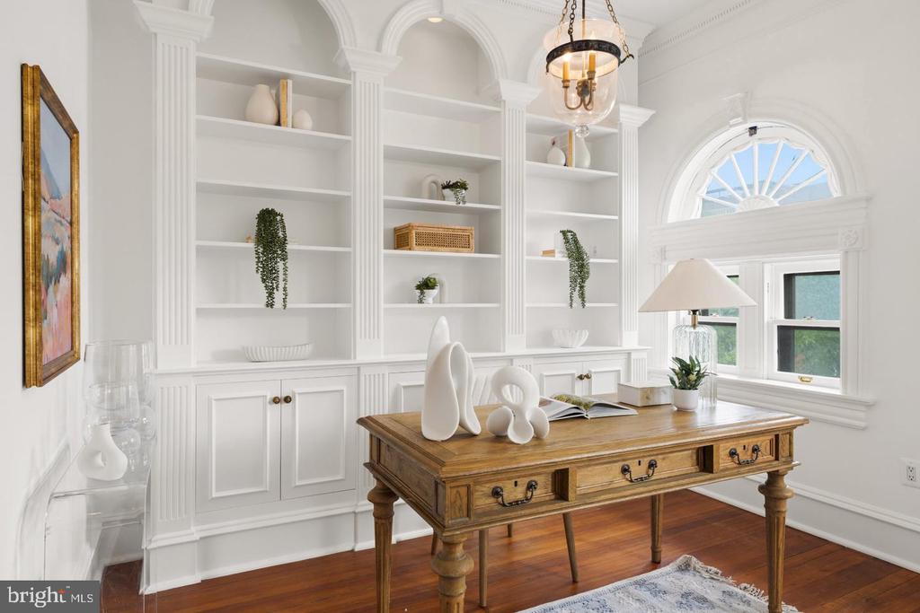 2110 O STREET NW Unit: 3