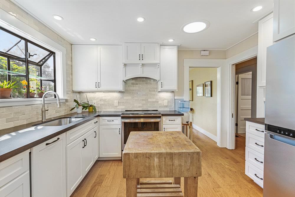 75 Homestead Avenue