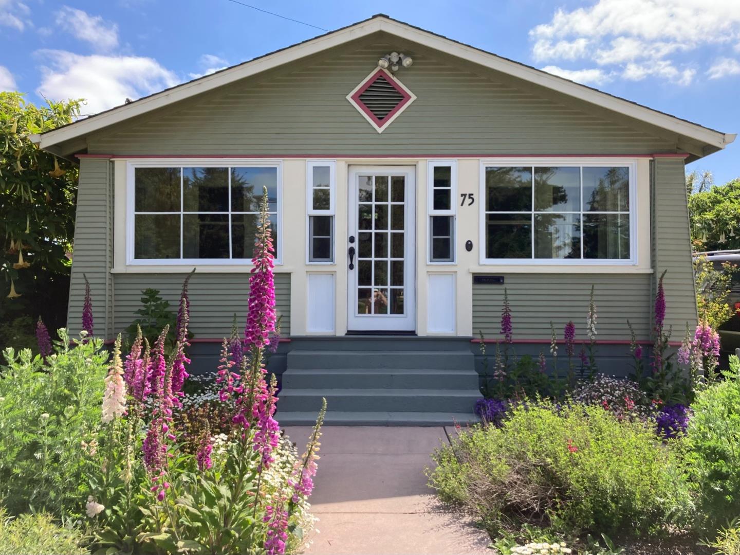 75 Homestead Avenue