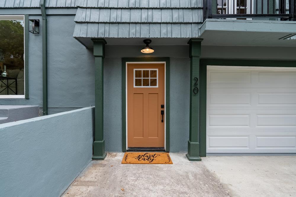 20 Crandall Road