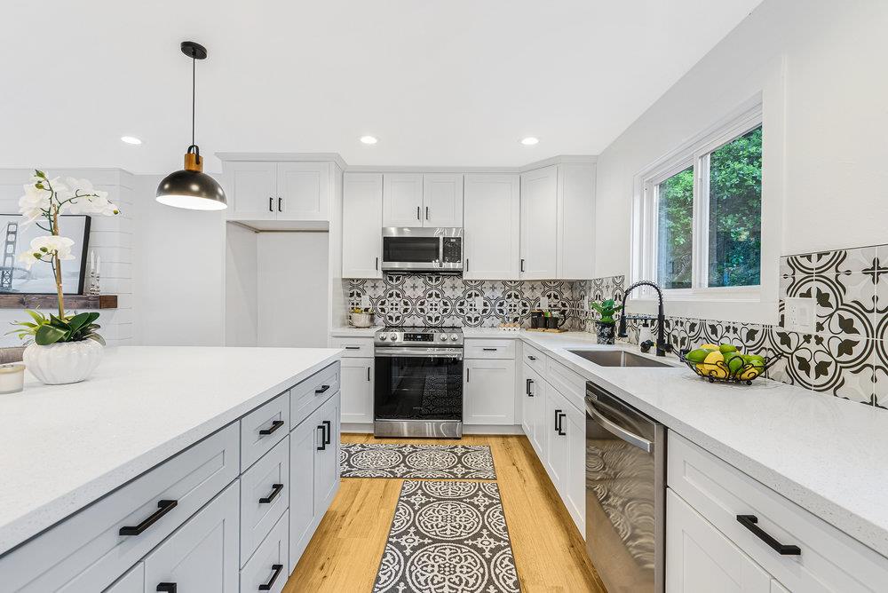 20 Crandall Road