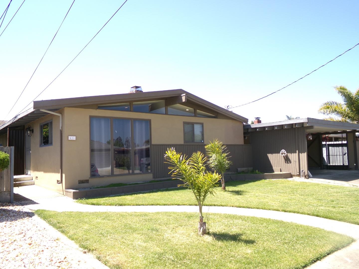 621 Walnut Lane