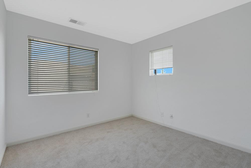 921 Hillock Court