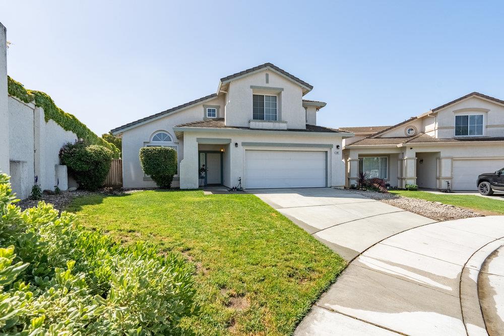 921 Hillock Court