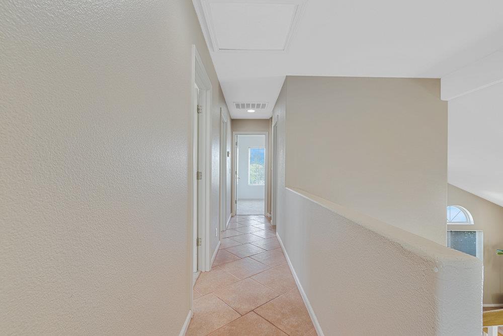 921 Hillock Court