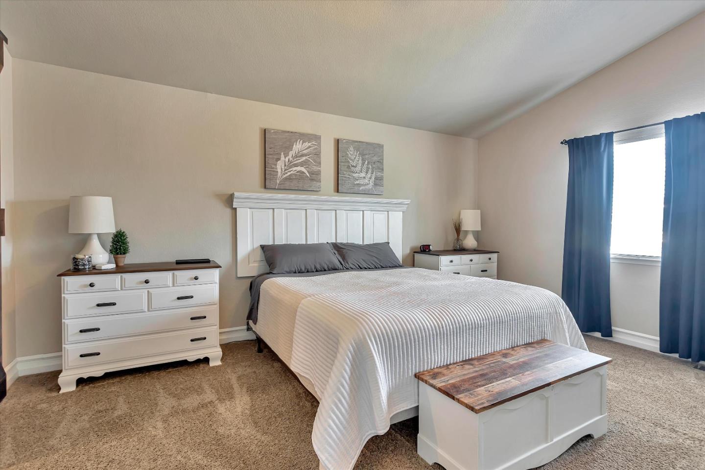 2184 Beachwood Court
