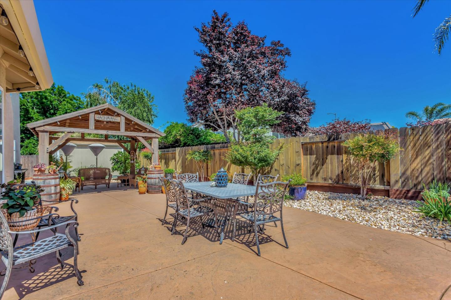 2184 Beachwood Court