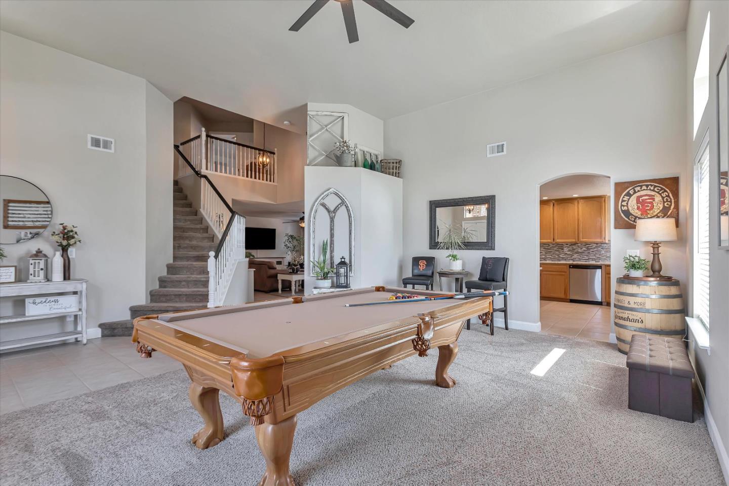 2184 Beachwood Court